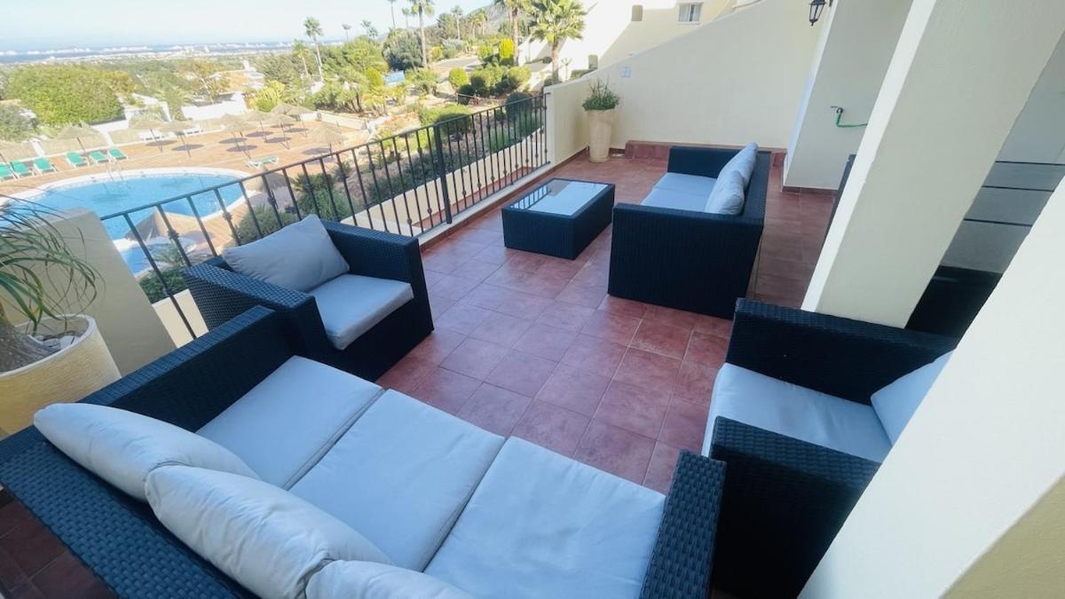 Stunning Three Bedrooms In Los Olivos Atamaría Eksteriør bilde